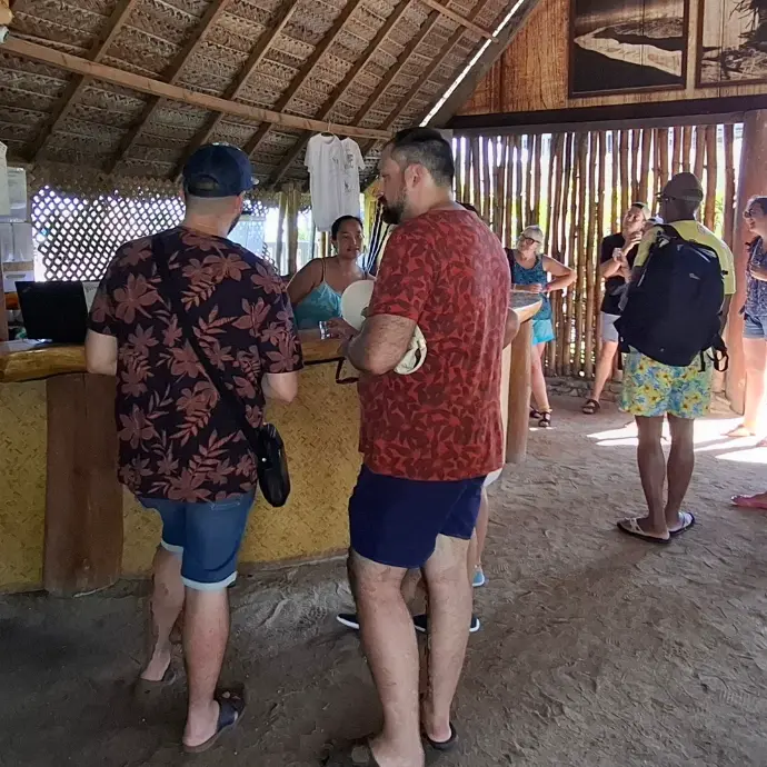 Dégustation de rhum agricole artisanal distillerie Tahaa