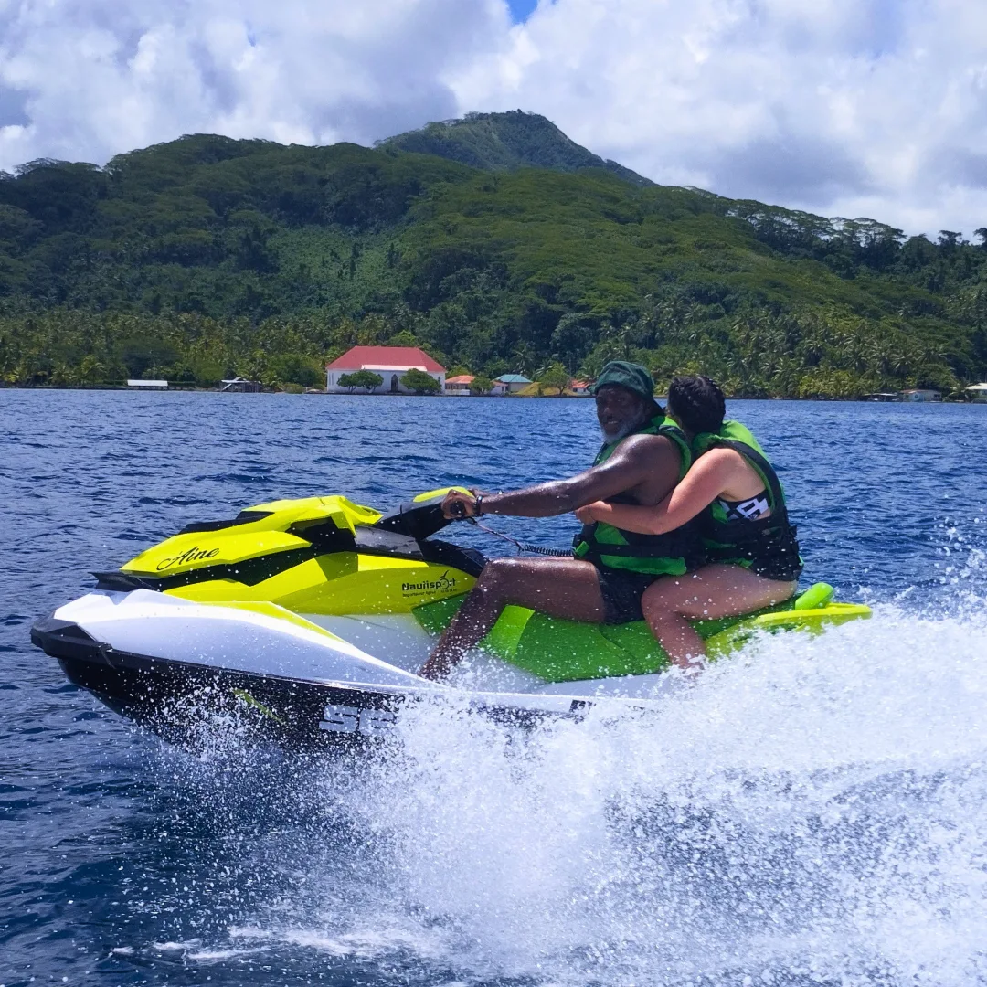 Duo jet ski lagon Raiatea Tahaa sensations
